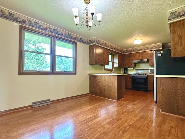 966 Pleasant Ave, Worthington, MN 56187 - photo 9