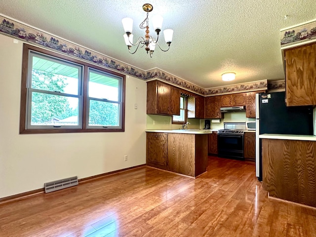 966 Pleasant Ave, Worthington, MN 56187 - photo 11