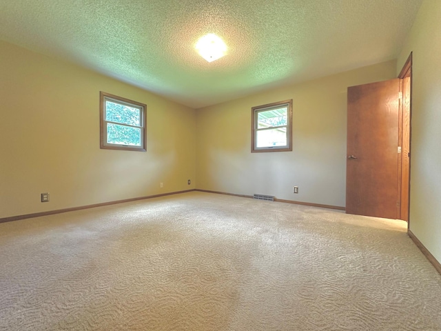 966 Pleasant Ave, Worthington, MN 56187 - photo 13