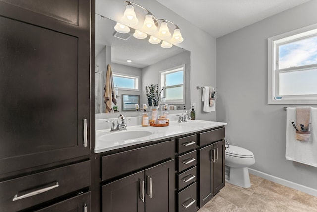 1174 139th St E, Rosemount, MN 55068 - full bath with double vanity and toilet