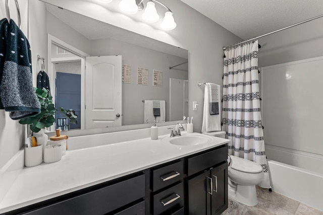 1174 139th St E, Rosemount, MN 55068 - bathroom featuring vanity and shower / bath combination with curtain