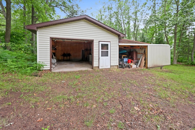 14364 Hummingbird Trl, Bay Lake Twp, MN 56444 - garage featuring a detached garage