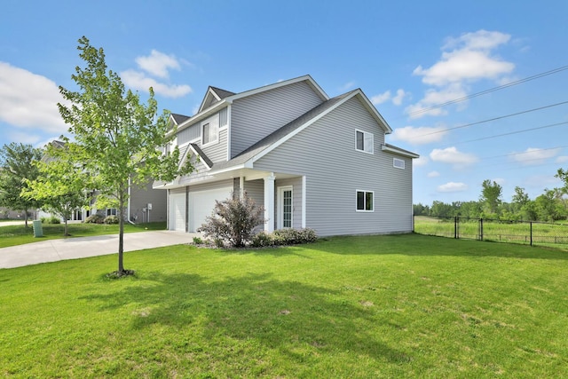 9854 187th Ln NW, Elk River, MN 55330 - view of side of property with driveway and a garage