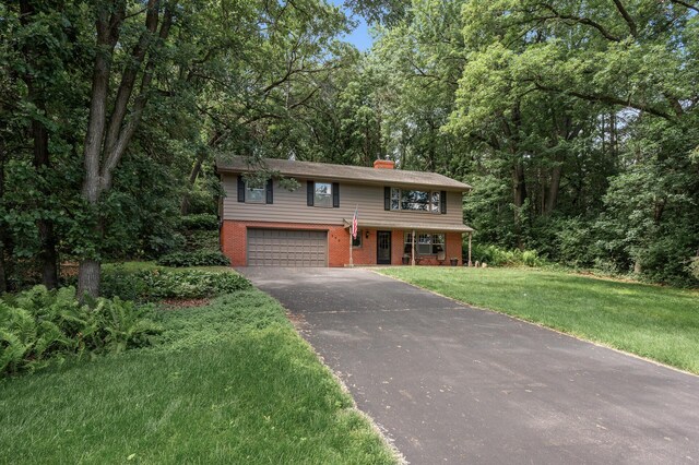 109 Cimarron Ct, Apple Valley, MN 55124 - photo 2