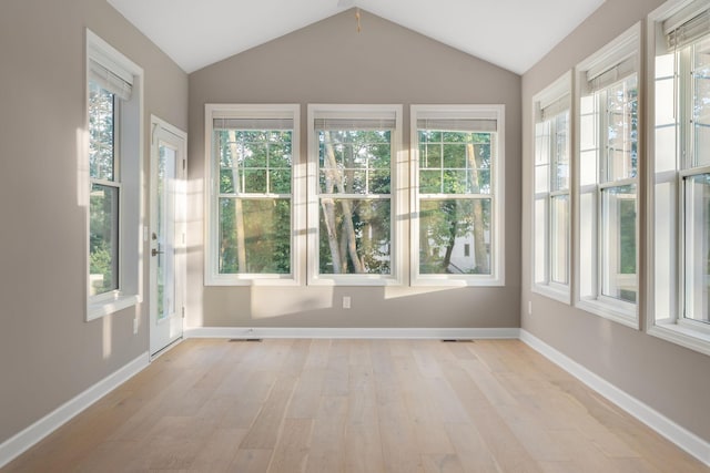 2177 Paisley Path, Chanhassen, MN 55317 - photo 50