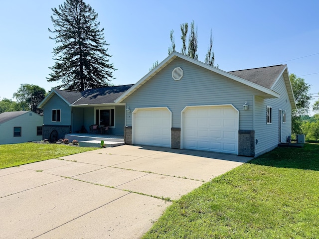 915 Stanton Ave, Fergus Falls, MN 56537 - ranch-style home with an attached garage, concrete driveway, a front lawn, and brick siding