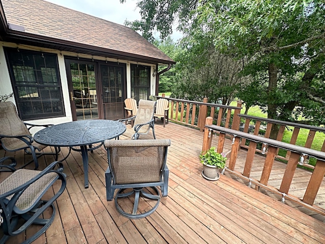 8180 Diane St, Circle Pines, MN 55014 - deck with outdoor dining space