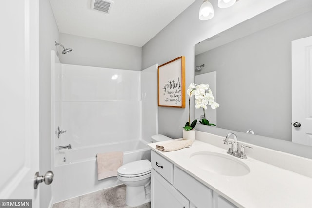1013 2nd St NW, Delano, MN 55328 - bathroom with vanity and shower / bath combination