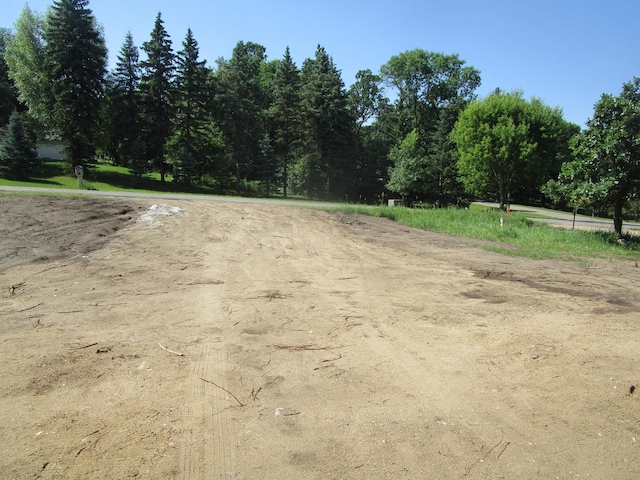 18260 Norway Woods Cir, New London Twp, MN 56273