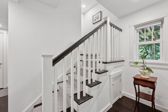 3815 Deephaven Ave, Deephaven, MN 55391 - stairs with wood finished floors and recessed lighting
