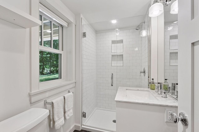 3815 Deephaven Ave, Deephaven, MN 55391 - full bath with a stall shower and vanity
