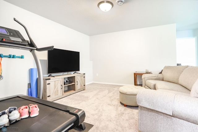 6870 17th St S, Fargo, ND 58104 - living area with light carpet and baseboards