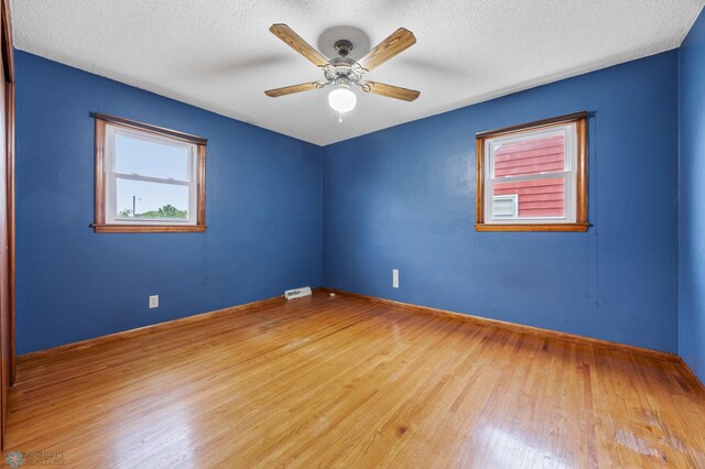 1512 10th Ave S, Moorhead, MN 56560 - photo 12