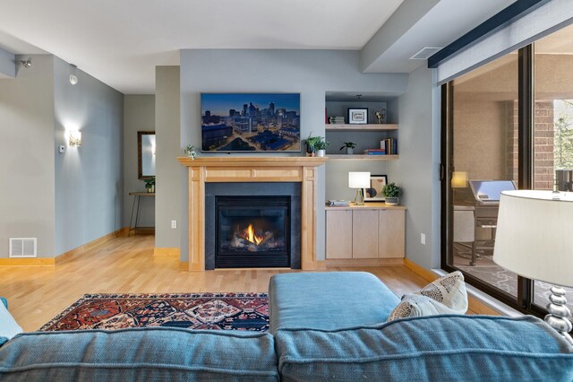 317 Groveland Ave Unit 106, Minneapolis, MN 55403 - photo 4