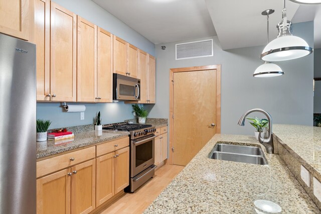 317 Groveland Ave Unit 106, Minneapolis, MN 55403 - photo 8