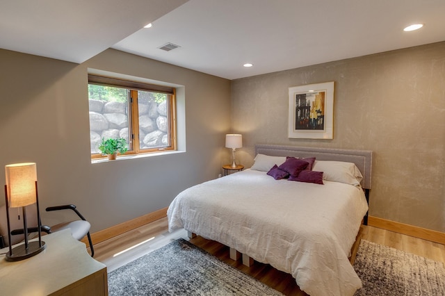 31767 Deacons Way, Pequot Lakes, MN 56472 - bedroom featuring wood finished floors and recessed lighting