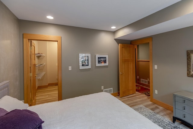 31767 Deacons Way, Pequot Lakes, MN 56472 - bedroom featuring light wood-type flooring and recessed lighting