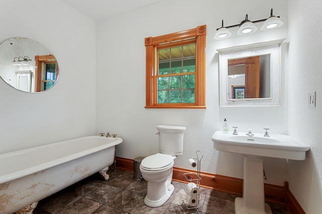 33245 Teal Ave, Shafer Twp, MN 55074 - full bath featuring a freestanding bath and baseboards