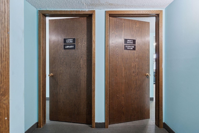 4100 Parklawn Ave Unit 118, Edina, MN 55435 - hall with a textured ceiling