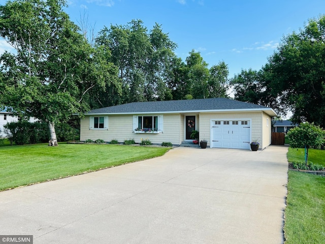 1904 Parkview Rd NE, Alexandria, MN 56308 - single story home with a garage, concrete driveway, and a front yard