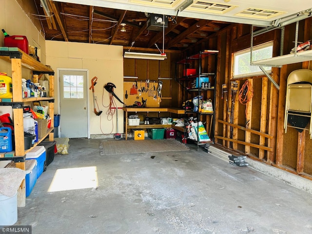 1904 Parkview Rd NE, Alexandria, MN 56308 - view of garage