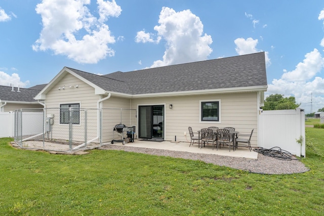 101 Butterfly Ct, Blue Earth, MN 56013 - rear view of house featuring a patio