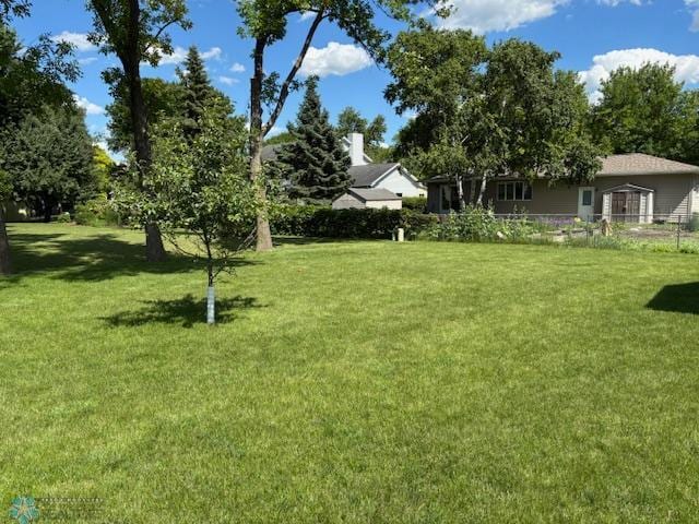 3818 Rivershore Dr, Moorhead, MN 56560 - photo 13