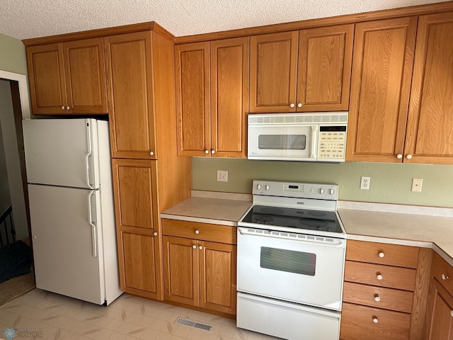 3818 Rivershore Dr, Moorhead, MN 56560 - photo 21