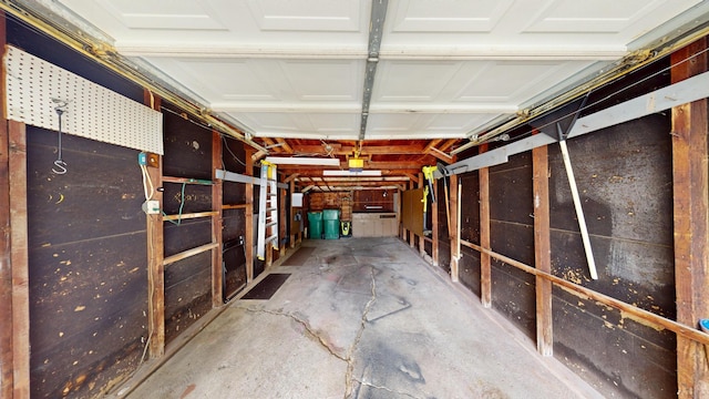 507 Hawthorne St, Albert Lea, MN 56007 - view of garage