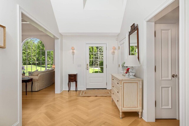 2255 French Creek Cir, Orono, MN 55391 - foyer entrance featuring vaulted ceiling