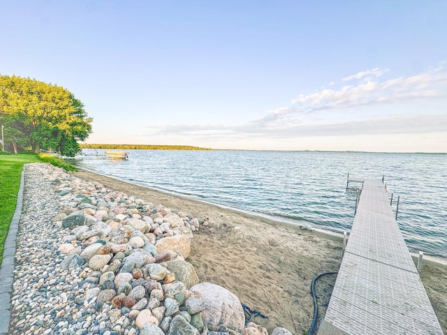 38498 N Shore Dr, Battle Lake, MN 56515 - photo 2
