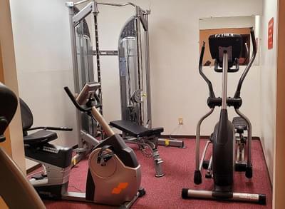 2800 Hillsboro Ave N Unit 113, New Hope, MN 55427 - view of workout room