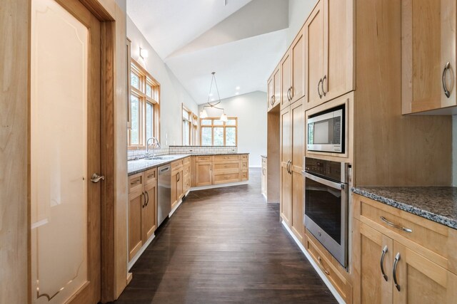 1445 Eastlake Dr, Chaska, MN 55318 - photo 2