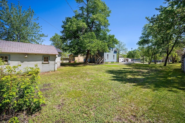 431 19 1/2 Ave N, Saint Cloud, MN 56303 - view of grassy yard