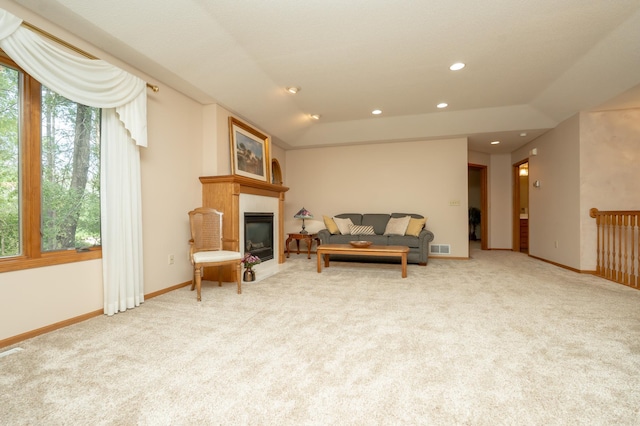 508 Woodside Ct, Shakopee, MN 55379 - carpeted living room featuring recessed lighting and a glass covered fireplace