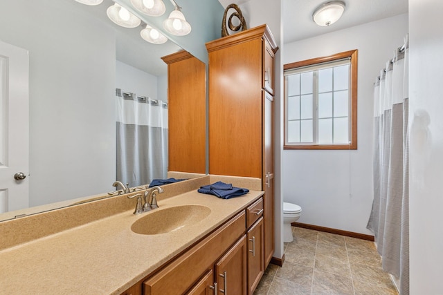 13725 Maxwell Rd, Chisago Lake Twp, MN 55013 - full bathroom with toilet and vanity