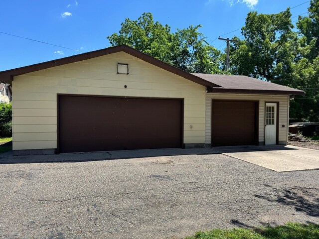 719 Lincoln Ave, Fergus Falls, MN 56537 - photo 18