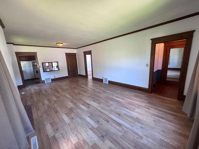719 Lincoln Ave, Fergus Falls, MN 56537 - photo 21
