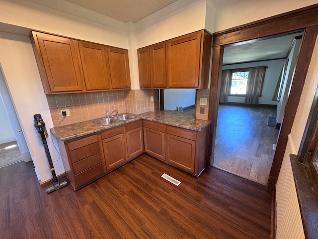 719 Lincoln Ave, Fergus Falls, MN 56537 - photo 46