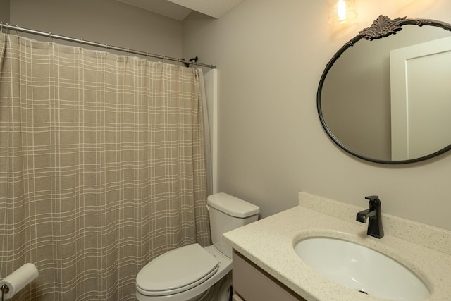 1427 Amco Dr SE, Chatfield, MN 55923 - full bath with vanity and a shower with shower curtain