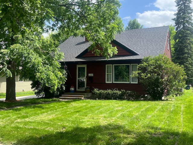 1323 Kandiyohi Ave SW, Willmar, MN 56201 - photo 1