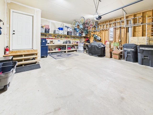 905 3rd Ave SW, Pine City, MN 55063 - view of garage