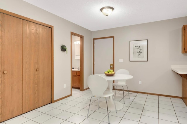 5960 Fernwood St, Shoreview, MN 55126 - dining space with baseboards