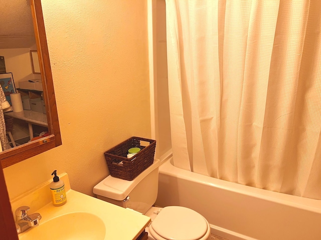 5019/5021 Ojibwa Rd, Brainerd, MN 56401 - full bath with vanity and shower / tub combo