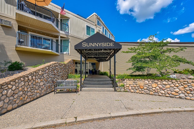 6201 Saint Croix Trl N Unit 216, Stillwater, MN 55082 - photo 2