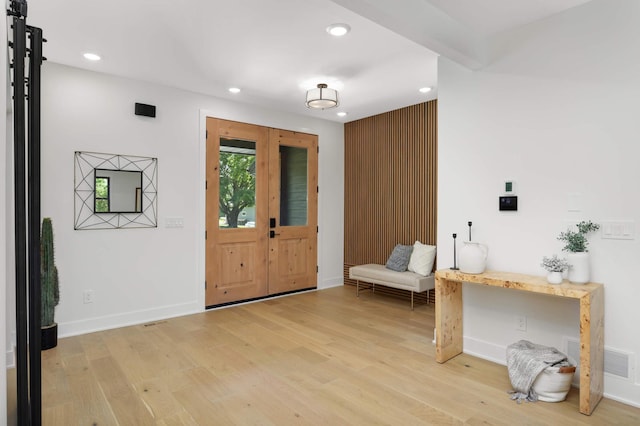 625 Ivy Falls Ave, Mendota Heights, MN 55118 - entrance foyer with light wood finished floors and recessed lighting