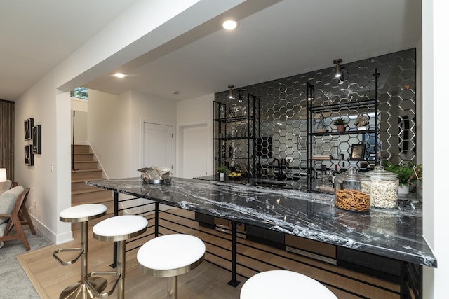 625 Ivy Falls Ave, Mendota Heights, MN 55118 - indoor wet bar featuring stairs and recessed lighting