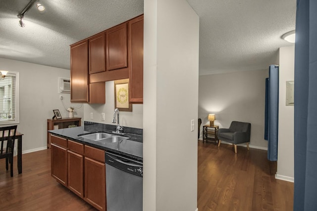 3540 Hennepin Ave Unit 123, Minneapolis, MN 55408 - photo 20