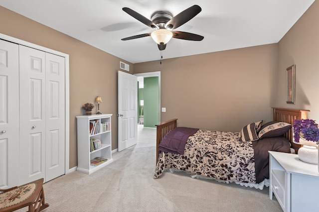 7471 260th St, Wyoming, MN 55092 - bedroom featuring light carpet, a closet, and a ceiling fan