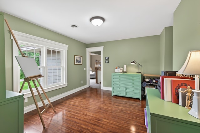 7471 260th St, Wyoming, MN 55092 - home office with dark wood finished floors and baseboards
